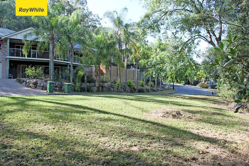 Photo - 1 Ceratodus Court, Lawnton QLD 4501 - Image 7