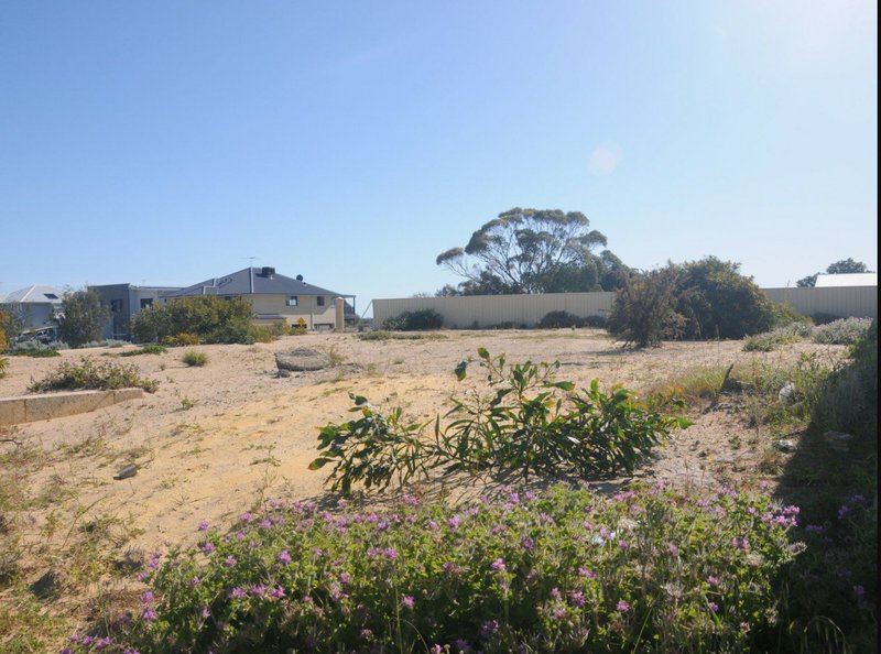 Photo - 1 Chalgrove Road, Madora Bay WA 6210 - Image 3