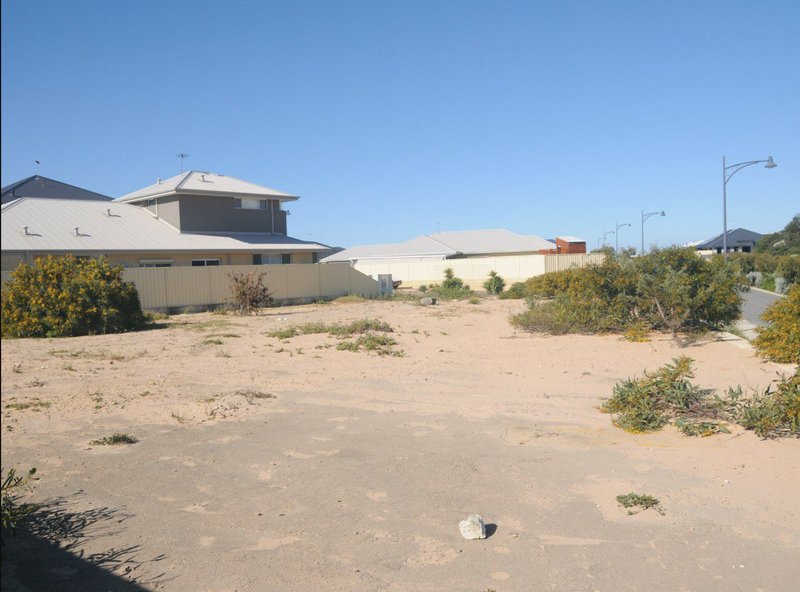 Photo - 1 Chalgrove Road, Madora Bay WA 6210 - Image 5
