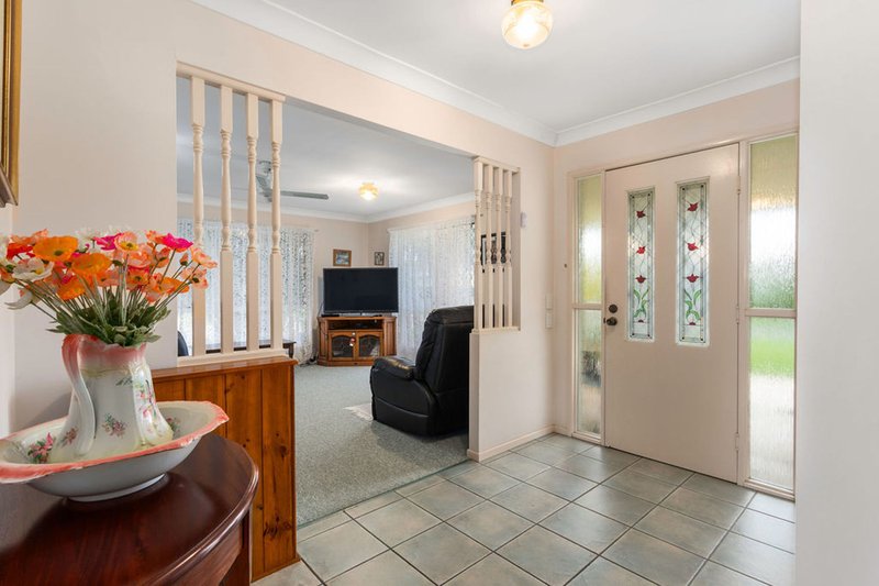 Photo - 1 Challenger Avenue, Flinders View QLD 4305 - Image 2