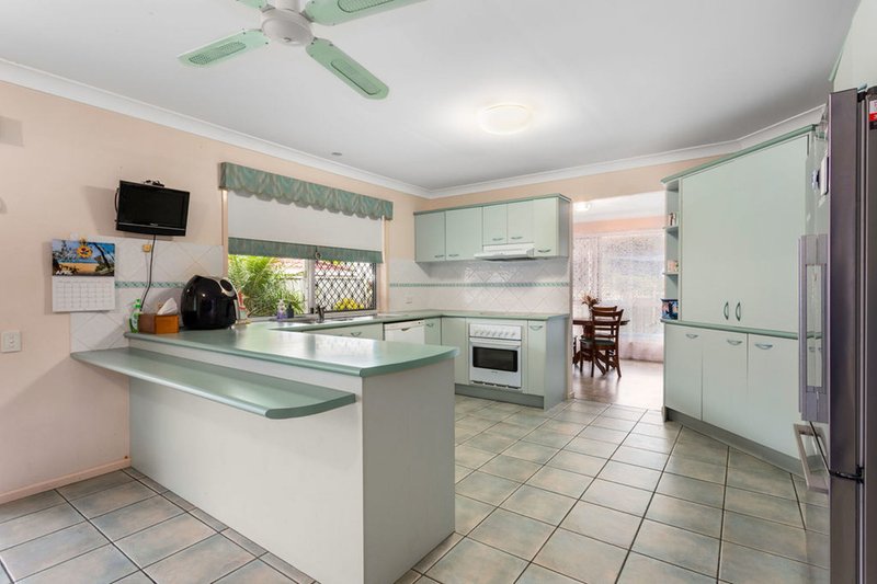 Photo - 1 Challenger Avenue, Flinders View QLD 4305 - Image 6