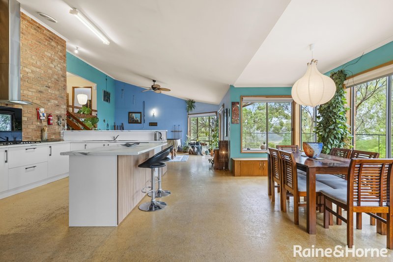 Photo - 1 Chambers Court, Darley VIC 3340 - Image 9
