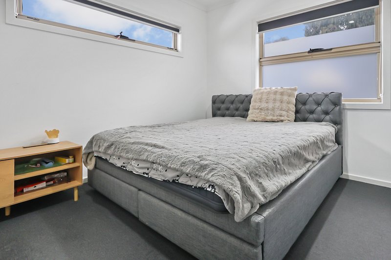 Photo - 1 Chava Place, Springvale South VIC 3172 - Image 7