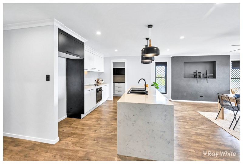 Photo - 1 Cherry Court, Norman Gardens QLD 4701 - Image 9