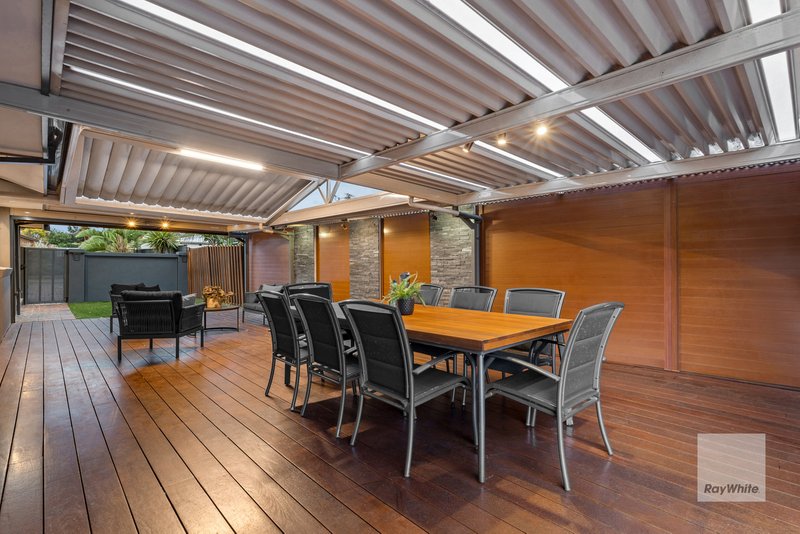 Photo - 1 Cherub Court, Taylors Lakes VIC 3038 - Image 15