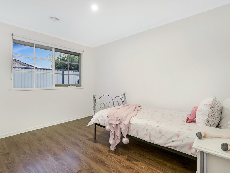 Photo - 1 Chislehurst Court, Narre Warren South VIC 3805 - Image 14