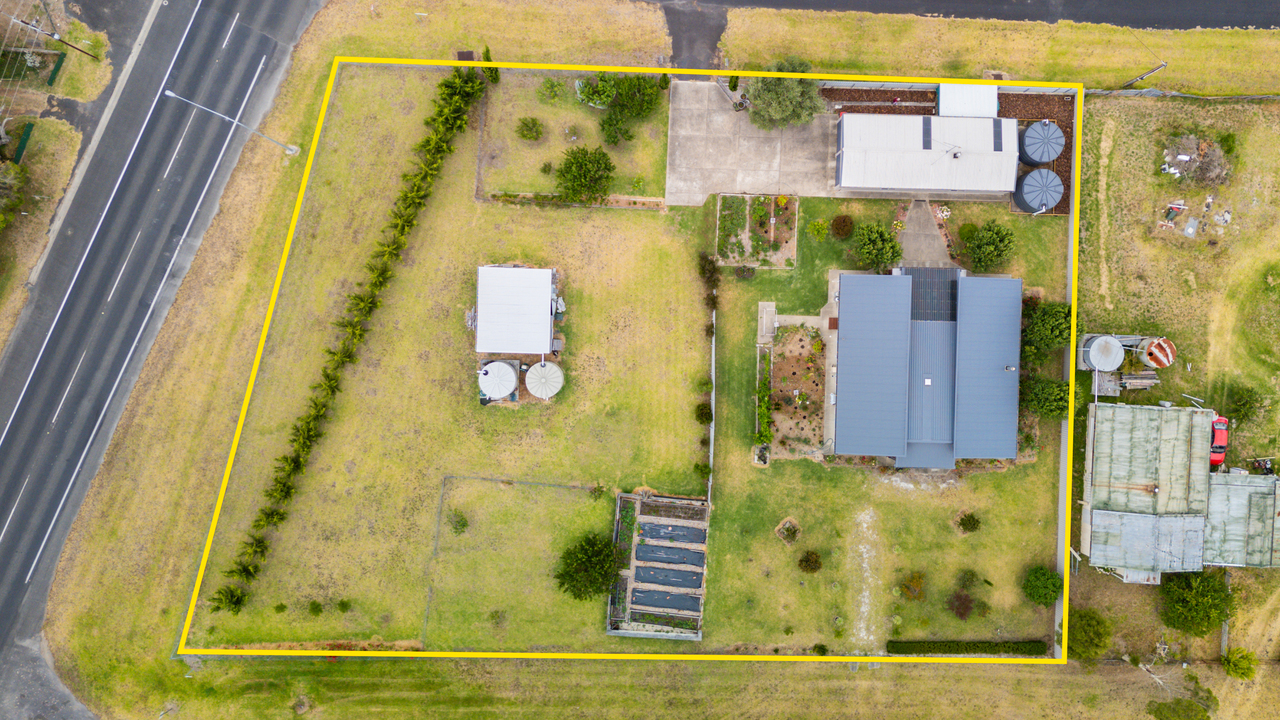 4-bedroom house at 1 Chuck Road, Tarpeena, SA 5277, Grant, South Australia