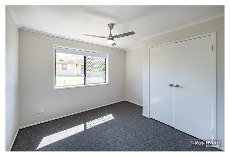 Photo - 1 Clara Place, Gracemere QLD 4702 - Image 11