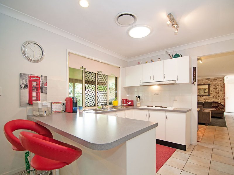 Photo - 1 Clarissa Close, Bracken Ridge QLD 4017 - Image 10