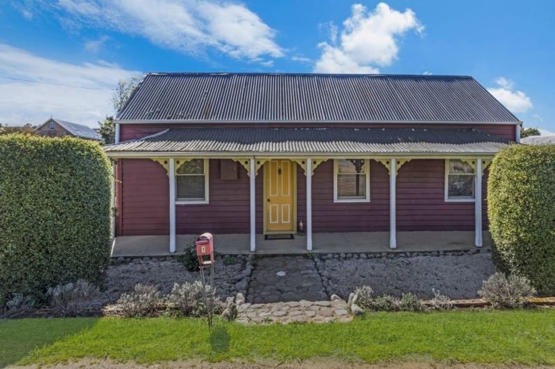 Photo - 1 Clayton Place, Deloraine TAS 7304 - Image 15