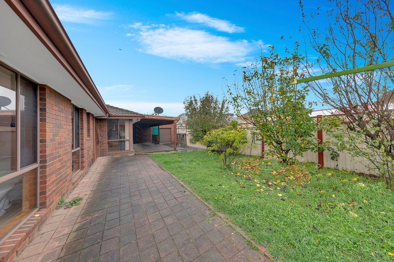 Photo - 1 Clement Court, Mill Park VIC 3082 - Image 14