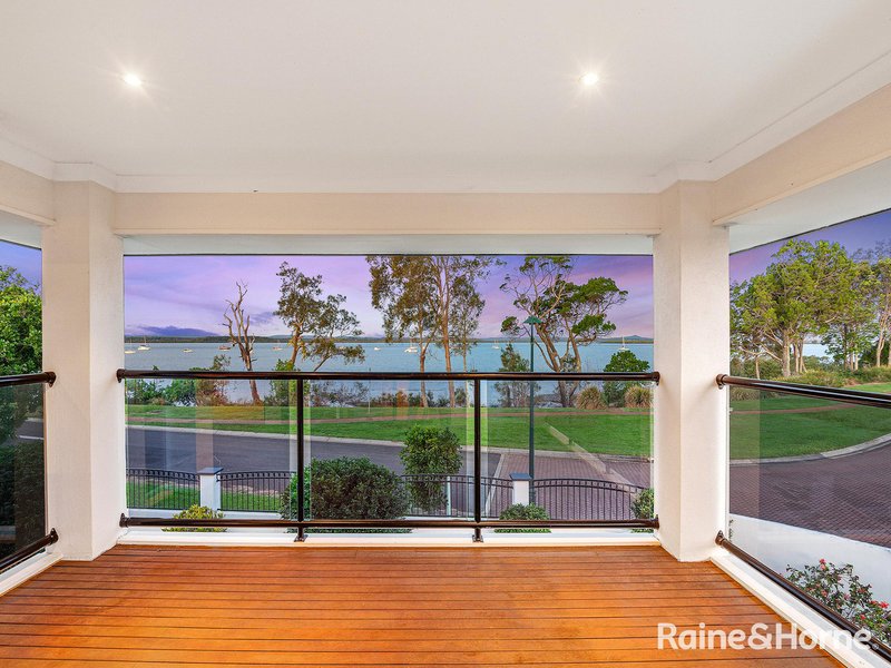 Photo - 1 Cliftonville Place, Redland Bay QLD 4165 - Image 3