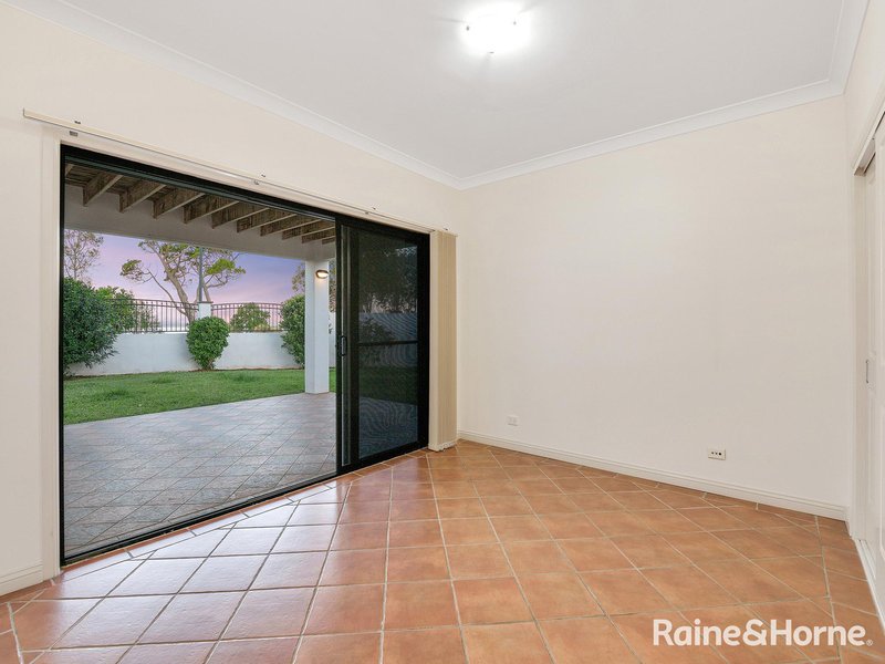 Photo - 1 Cliftonville Place, Redland Bay QLD 4165 - Image 18