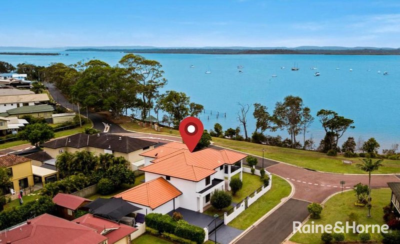 Photo - 1 Cliftonville Place, Redland Bay QLD 4165 - Image 23