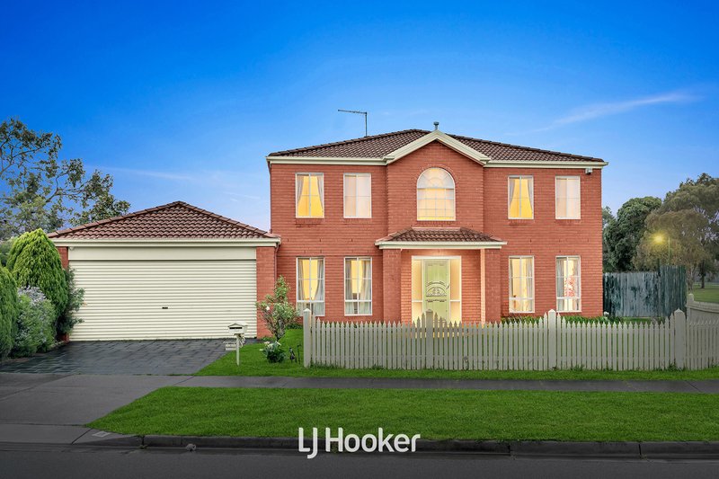 1 Cloverlea Grove, Narre Warren South VIC 3805