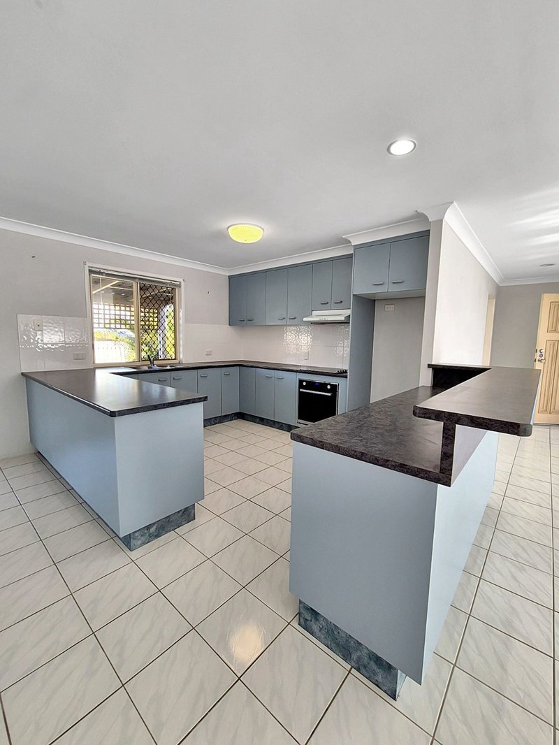 Photo - 1 Cocas Drive, Avoca QLD 4670 - Image 2