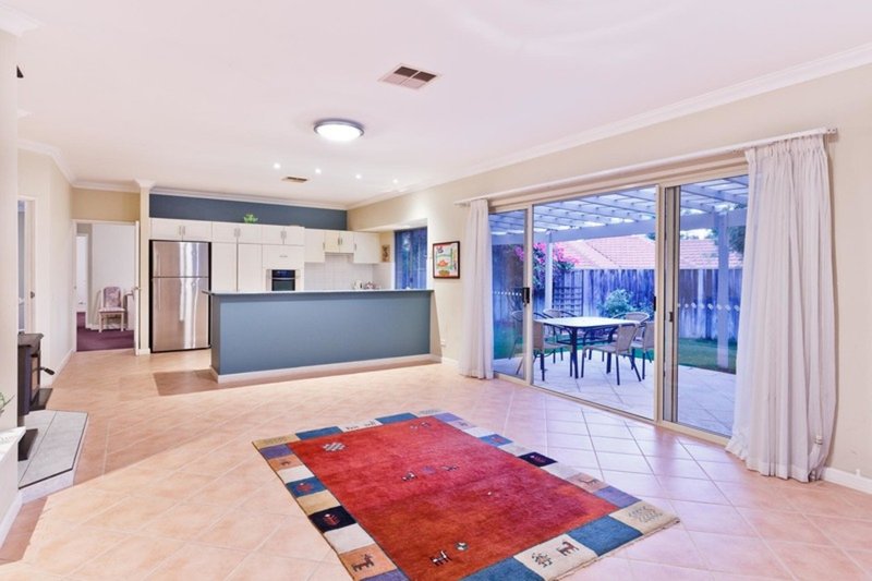 Photo - 1 Cochram Court, Mount Claremont WA 6010 - Image 7