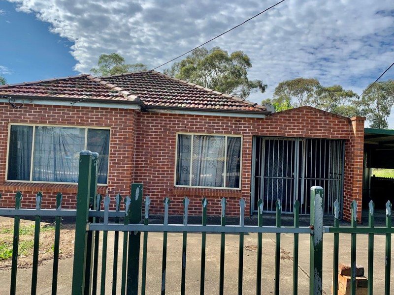 1 Cockburn Crescent, Fairfield East NSW 2165