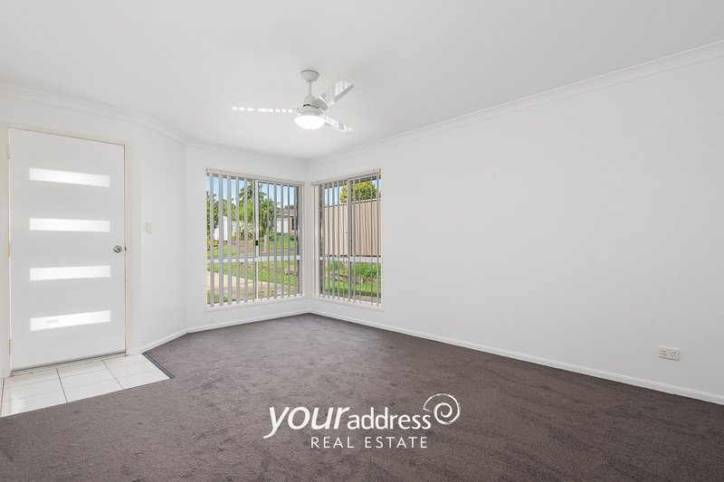 Photo - 1 Colburn Court, Boronia Heights QLD 4124 - Image 3