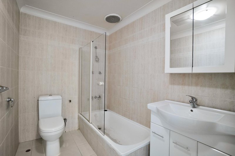 Photo - 1 Conroy Place, Bull Creek WA 6149 - Image 11