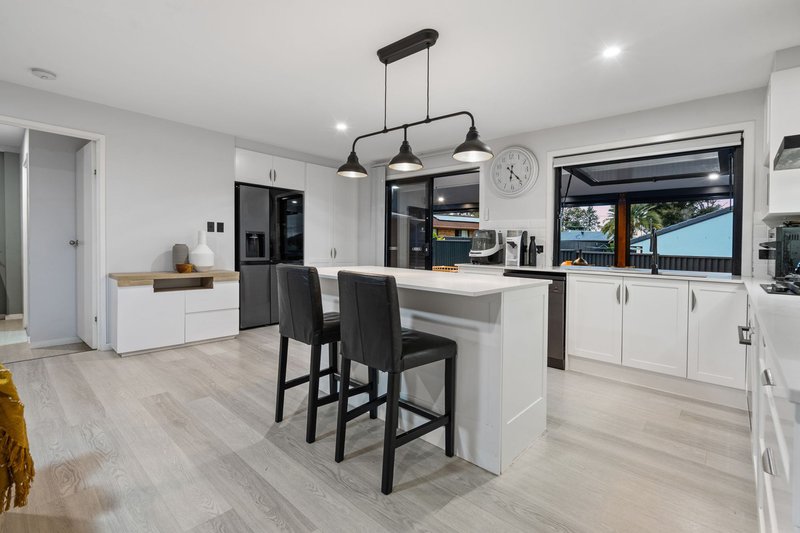 Photo - 1 Constellation Crescent, Mudgeeraba QLD 4213 - Image 2