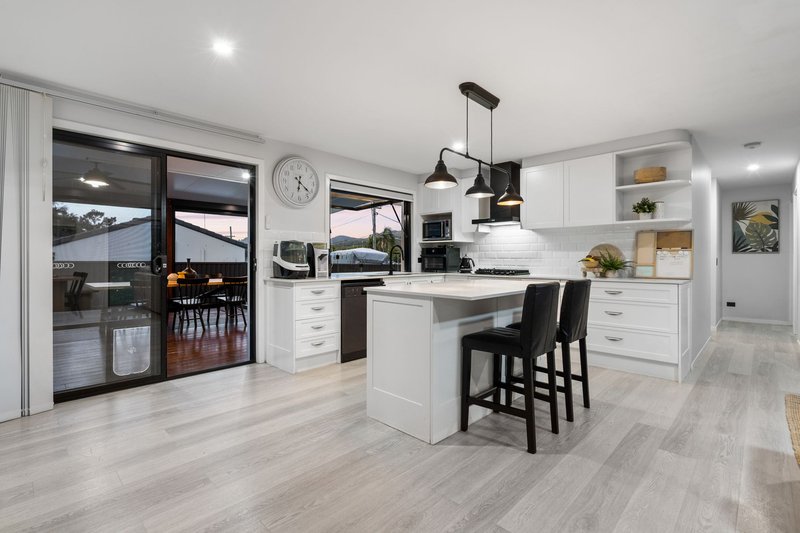 Photo - 1 Constellation Crescent, Mudgeeraba QLD 4213 - Image 5