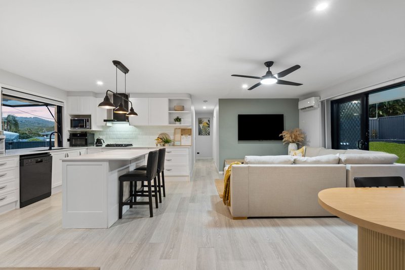 Photo - 1 Constellation Crescent, Mudgeeraba QLD 4213 - Image 11