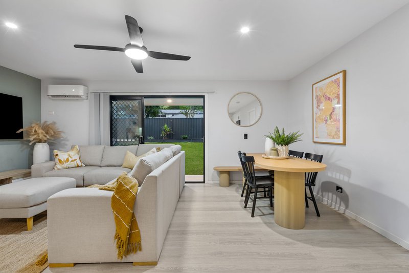 Photo - 1 Constellation Crescent, Mudgeeraba QLD 4213 - Image 13