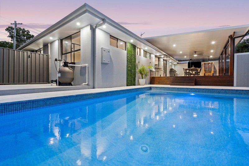Photo - 1 Constellation Crescent, Mudgeeraba QLD 4213 - Image 25
