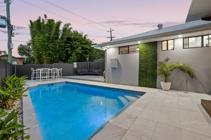 Photo - 1 Constellation Crescent, Mudgeeraba QLD 4213 - Image 27