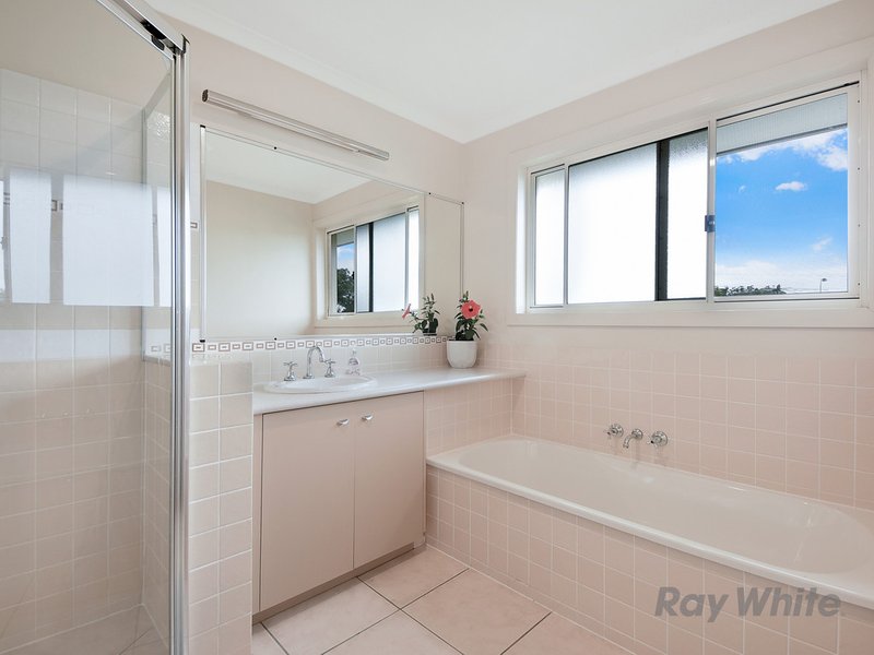 Photo - 1 Cooba Court, Murrumba Downs QLD 4503 - Image 15