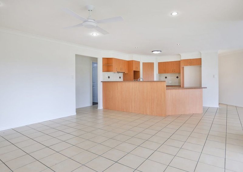 Photo - 1 Cooba Court, Narangba QLD 4504 - Image 4