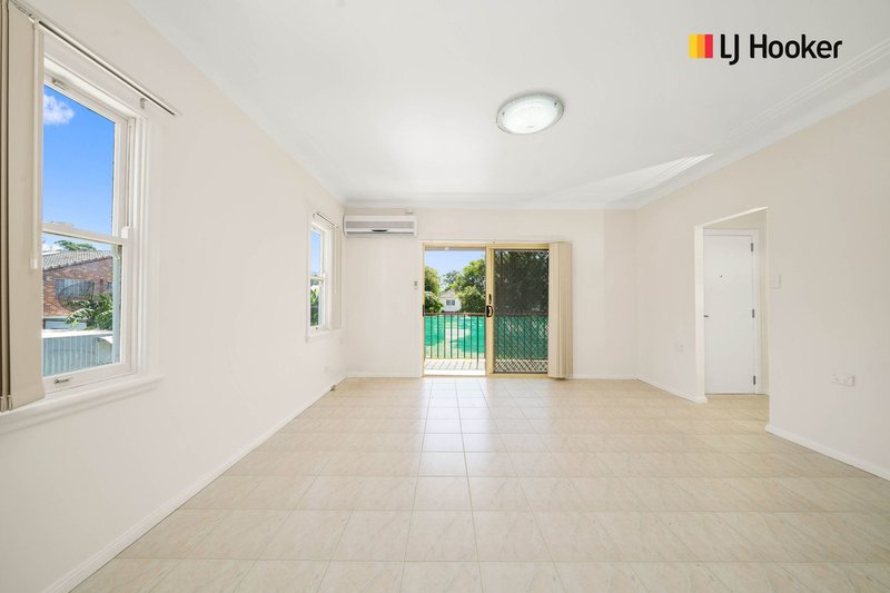 Photo - 1 Cook Avenue, Canley Vale NSW 2166 - Image 4