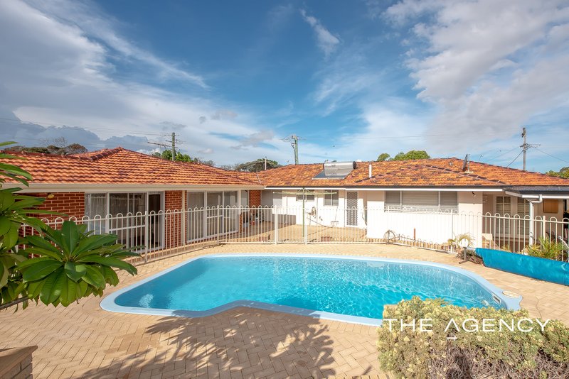 1 Cook Avenue, Hillarys WA 6025