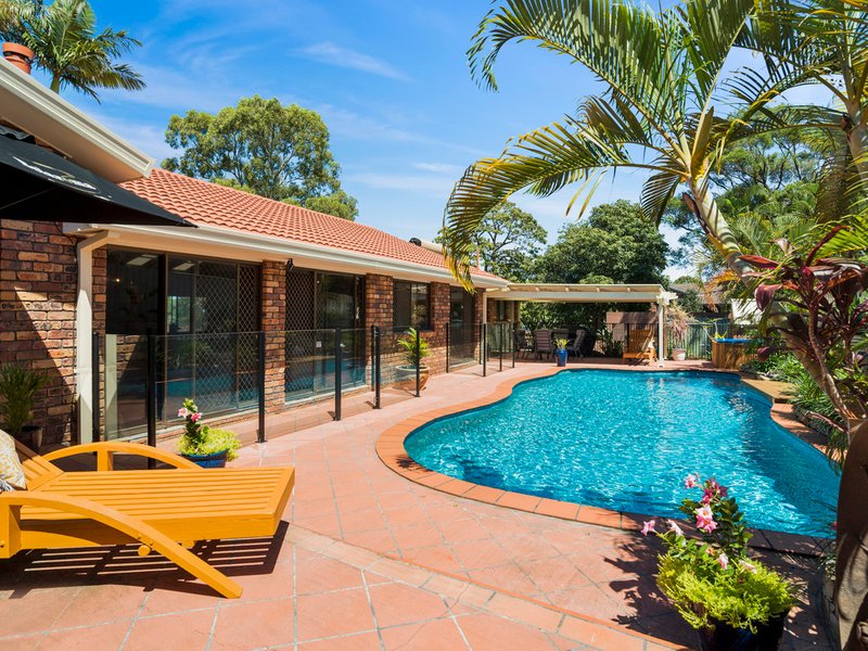 1 Coolabah Court, Banora Point NSW 2486