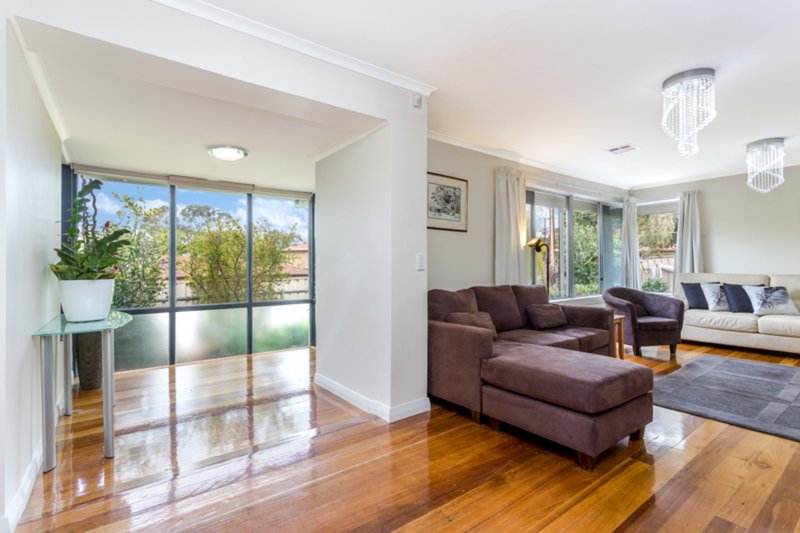 Photo - 1 Coolabah Street, Modbury North SA 5092 - Image 3