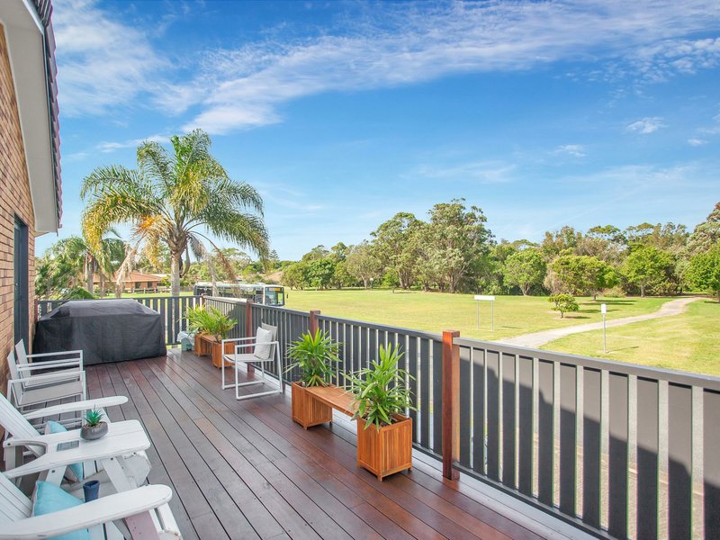 1 Coral Close, Old Bar NSW 2430