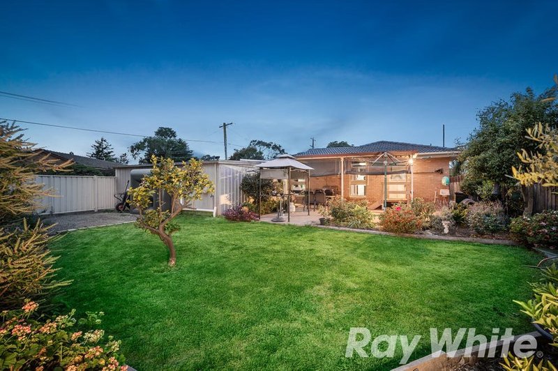 Photo - 1 Coringa Court, Knoxfield VIC 3180 - Image 11