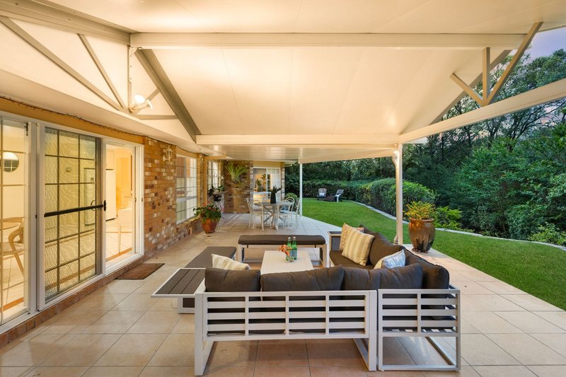Photo - 1 Cornwall Close, Springwood QLD 4127 - Image 11
