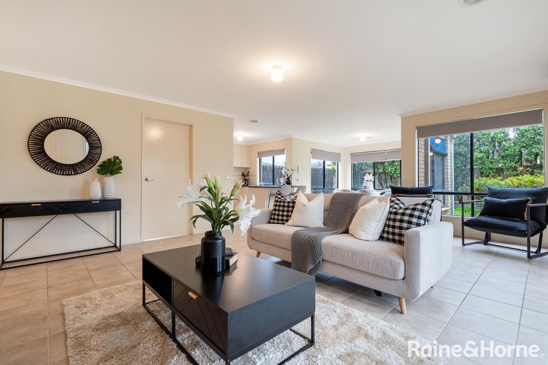 Photo - 1 Cotter Place, Sunbury VIC 3429 - Image 5