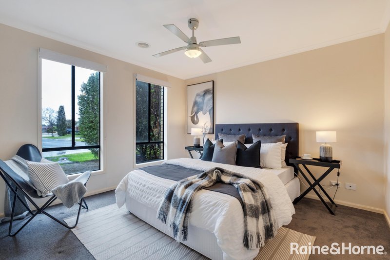 Photo - 1 Cotter Place, Sunbury VIC 3429 - Image 11