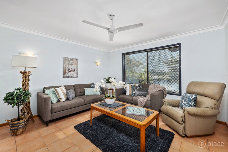 Photo - 1 Cove Court, Merrimac QLD 4226 - Image 5