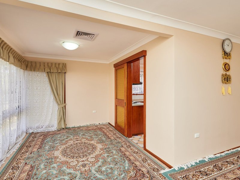 Photo - 1 Coyne Street, Mount Austin NSW 2650 - Image 4