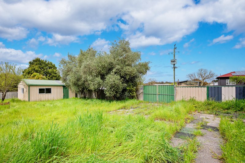 Photo - 1 Crampton Street, Collie WA 6225 - Image 13