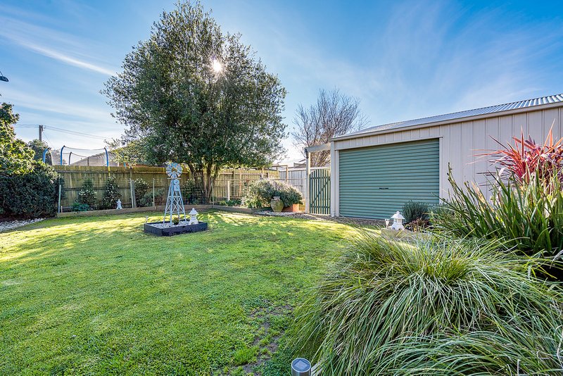 Photo - 1 Crawley Court, Craigieburn VIC 3064 - Image 15