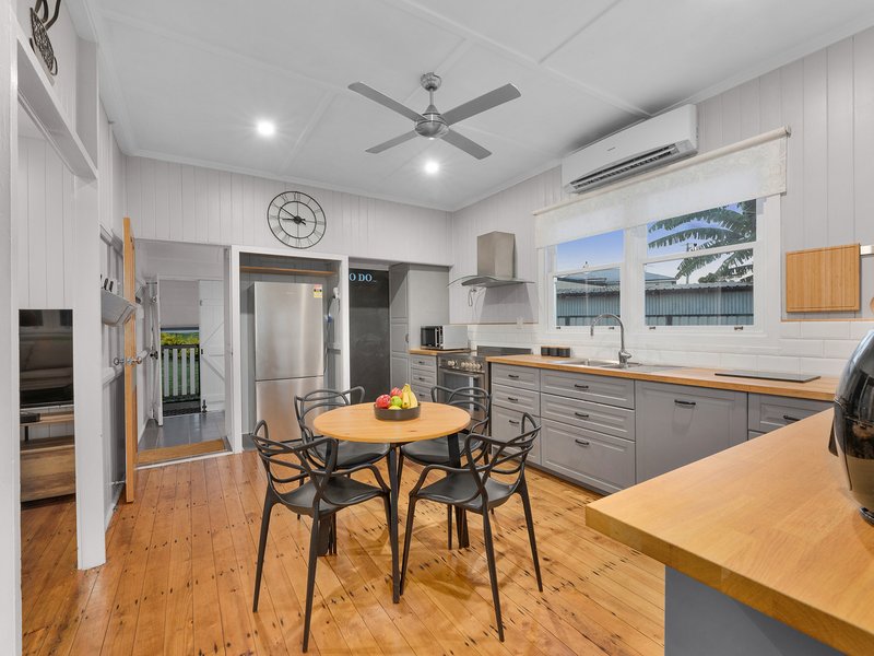 Photo - 1 Creek Street, Silkstone QLD 4304 - Image 5