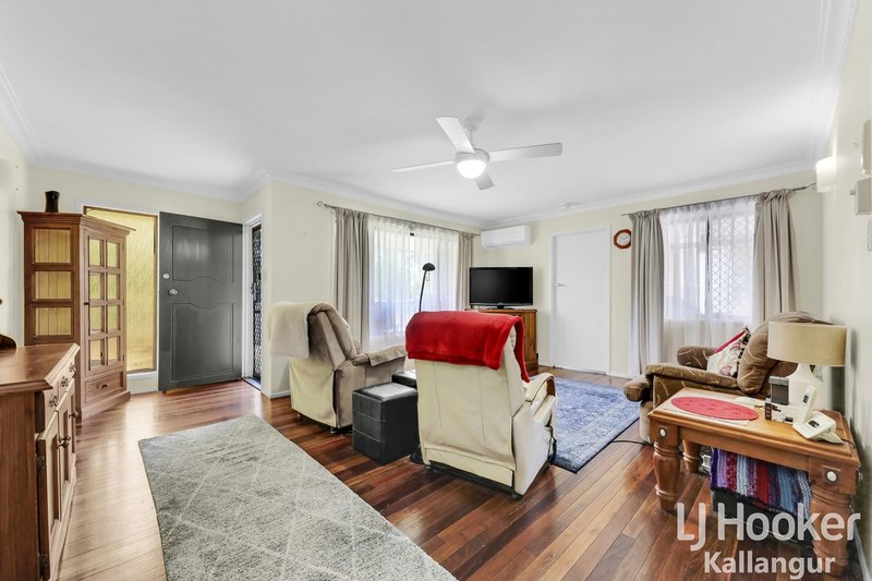 Photo - 1 Crest Street, Kallangur QLD 4503 - Image 3