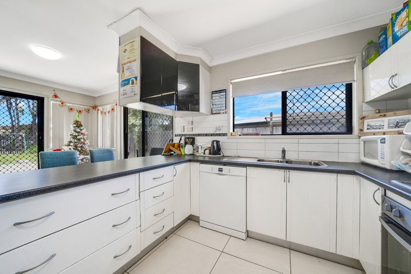 Photo - 1 Crestview Street, Loganlea QLD 4131 - Image 3