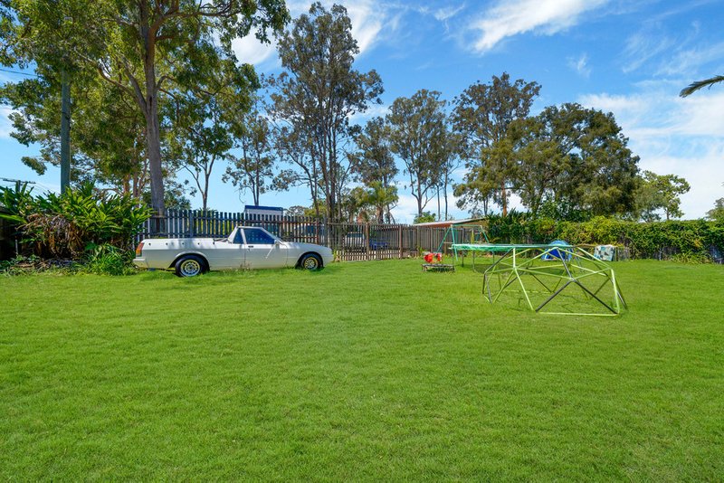 Photo - 1 Crestview Street, Loganlea QLD 4131 - Image 10