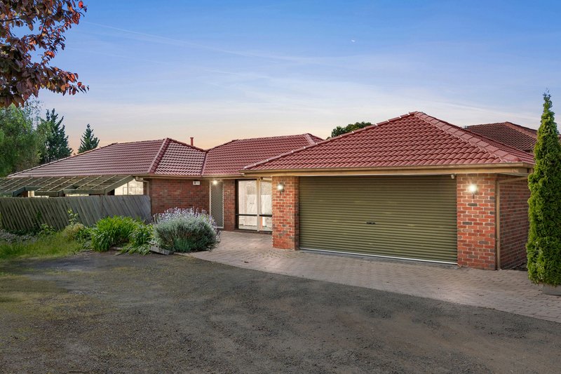 1 Cromwell Drive, Lara VIC 3212